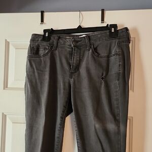 Sonoma Gray/black Skinny Leg Jeans Versatile Style. Some Distressing.